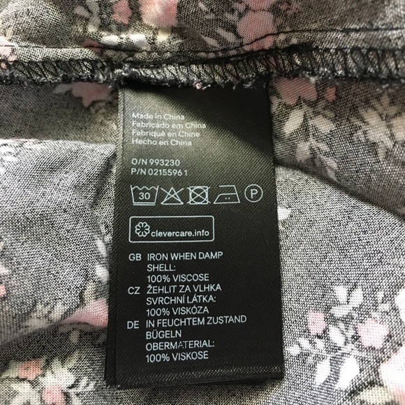 Floral Short Sleeve Dress - Picture 3 of 3